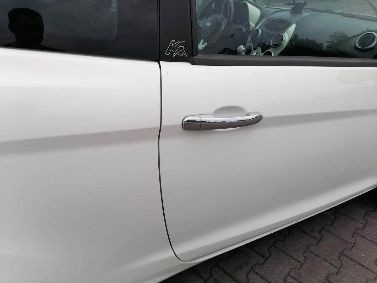 Ford Ka 2 RU8 original T&uuml;r rechts Chrystal Wei&szlig; Rohbau Bj.2012